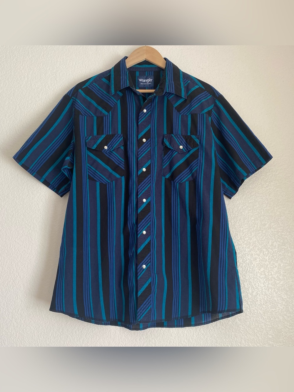 Wrangler Western Shirts pearl snap button short sleeve shirt, black/blue, L